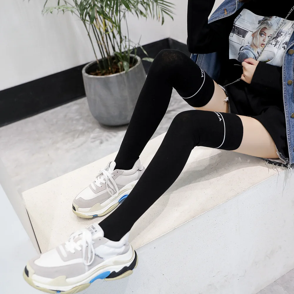 Женские гольфы с буквенным принтом в японском стиле хлопковые высокие