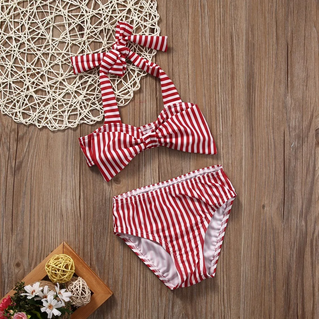 Купальный костюм в полоску из двух предметов для маленьких девочек