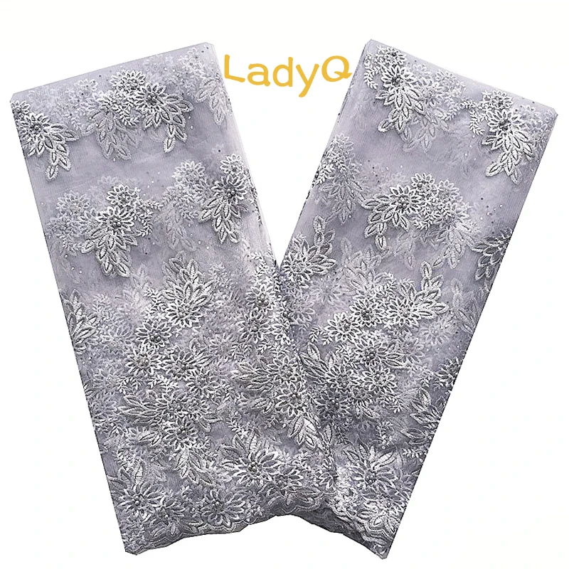 Кружевная ткань LadyQ белая с тяжелыми бусинами кружевная в африканском стиле 2018