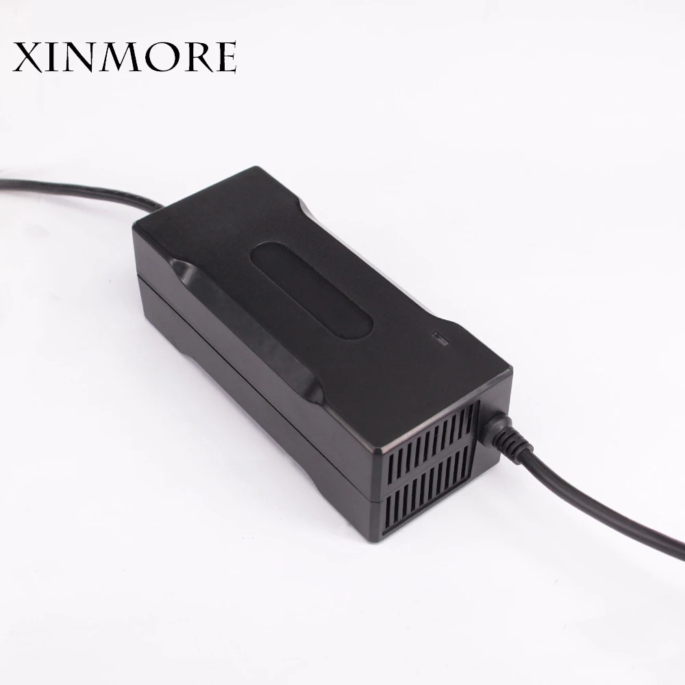 Зарядное устройство XINMORE для литий ионных батарей 42 в 2 а с вентилятором