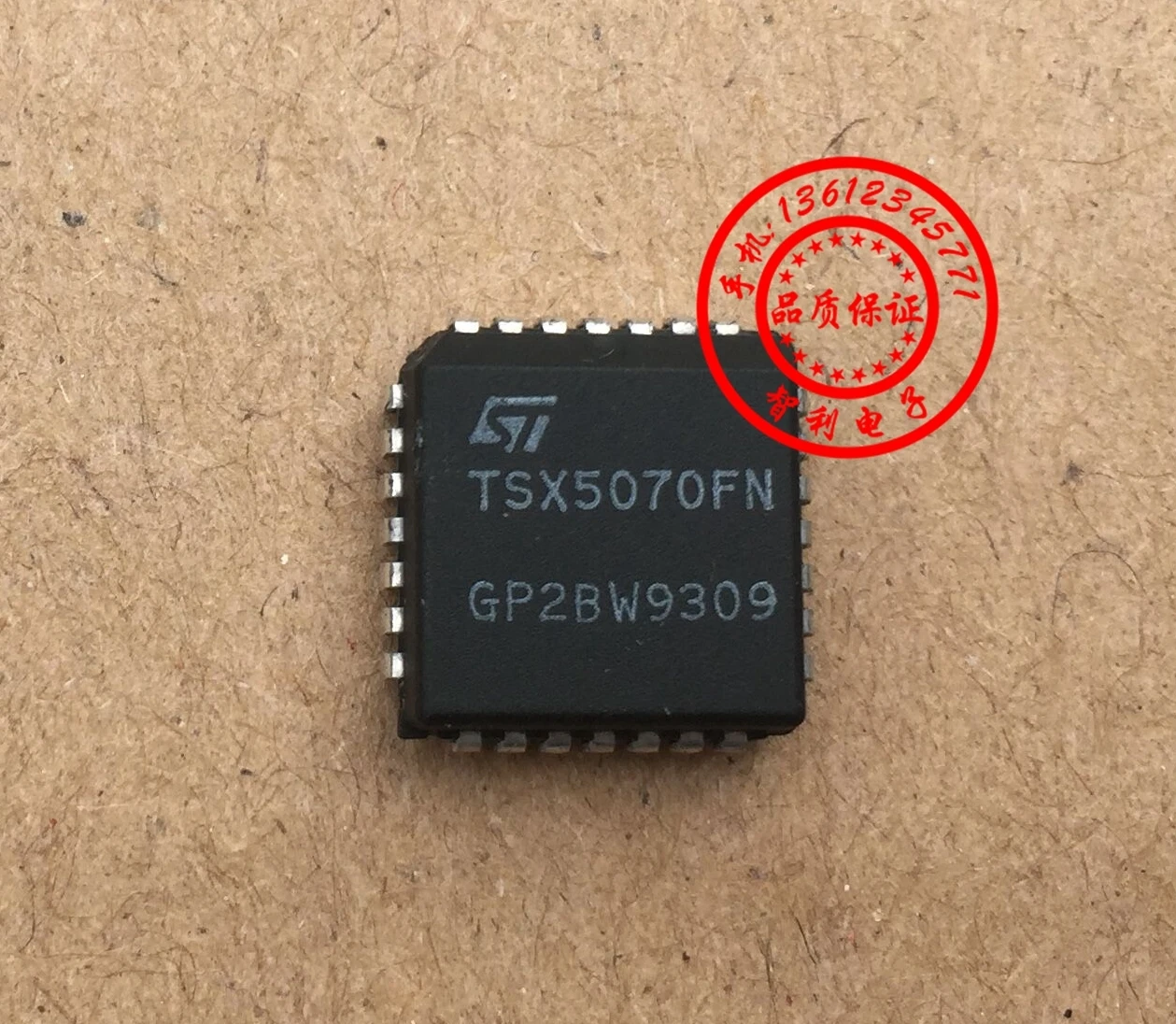 

FreeShipping Tsx5070fn Tsx5070 IC chip PLCC