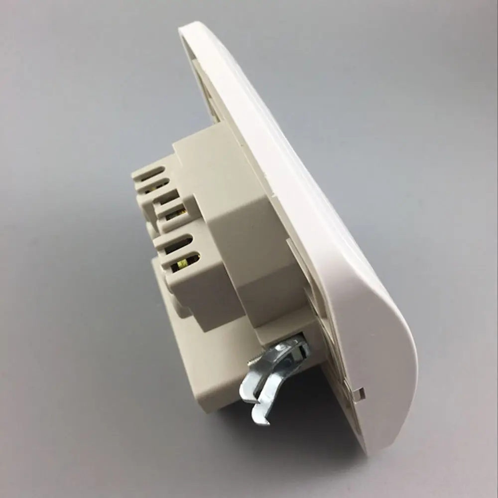 Настенное зарядное устройство с двумя USB-портами 16 А 250 В | Обустройство дома