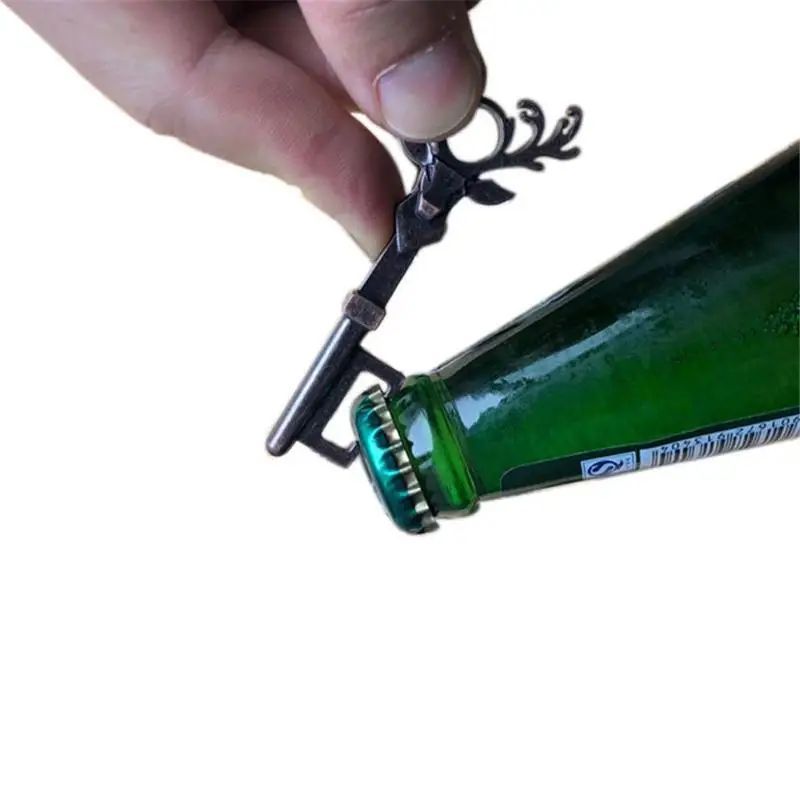 

Deer Head Bottle Opener Retro Innovative Zinc Alloy Key Pendant for Kitchen Home