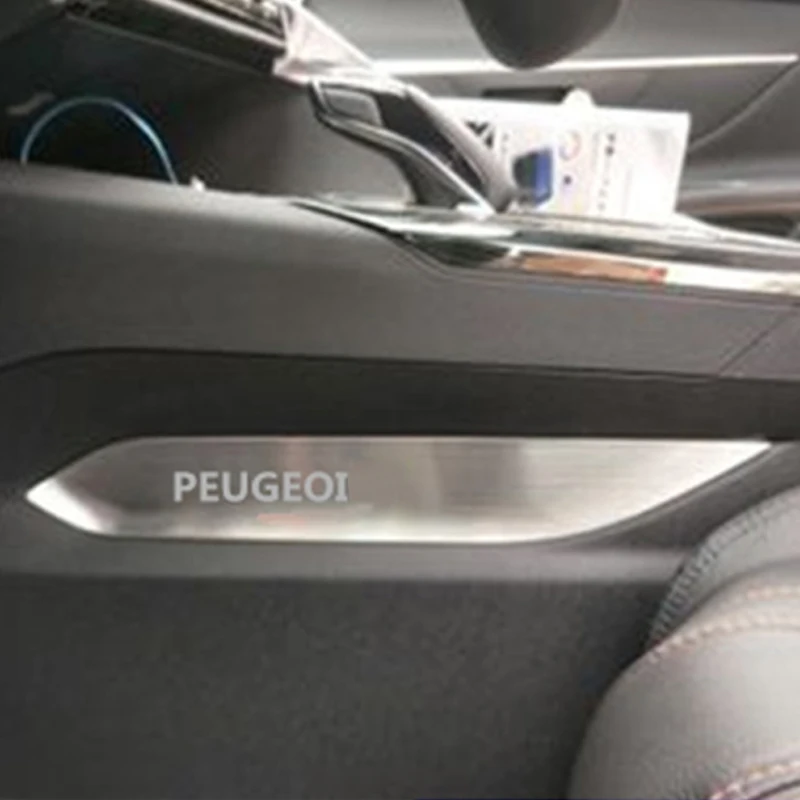 

My Good Car Decorative sequin trim on both sides of the center for New Peugeot 5008 17-19 Peugeot 4008 Car accessories