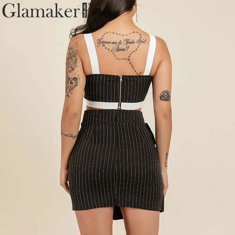 Женское Короткое платье без рукавов Glamaker черное облегающее в полоску с открытой