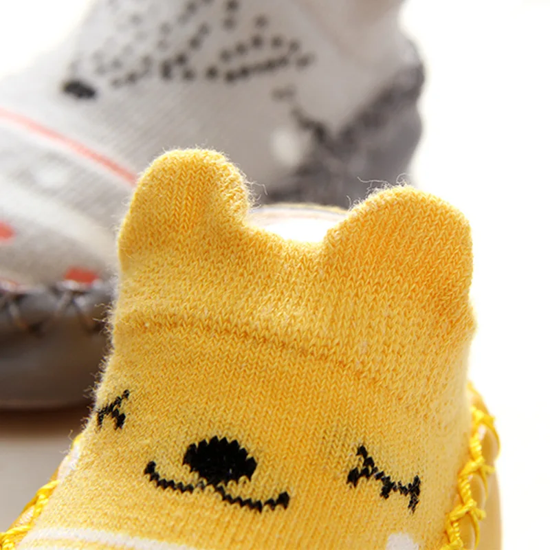 Весенне-осенние новые стильные Носки с рисунком для малышей нескользящая обувь