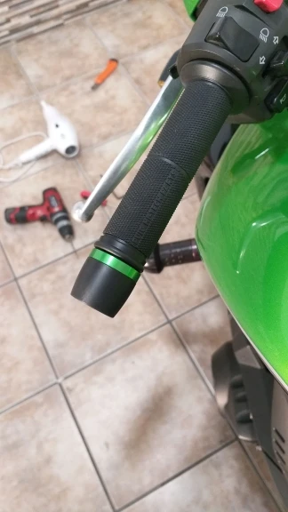 Lie Qi 7/8'✢mm Motorcycle Handlebars Grips Ends Bar Caps For SUZUKI DL250 GW250 GSX250R GSXR600/750 GSXR1000 | Автомобили и