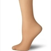 Hanes 718 Womens Silk Reflections Control Top Reinforced Toe Pantyhose Size - CD Soft Taupe Skintone | Спорт и развлечения
