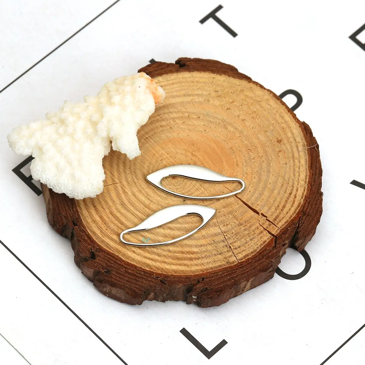 Doreen коробка ручной работы разъемы шаттл золотой цвет Полые Подвески DIY серьги
