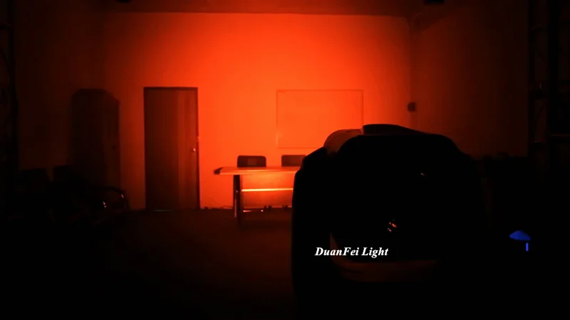 Фото (4pcs+Flightcase) professional lighting 3x40w high power led moving head beam rgbw dmx zoom light bee eyes Лампы и освещение (4pcs+Flightcase) professional lighting 3x40w high power led moving head beam rgbw dmx zoom light bee eyes Лампы и освещение