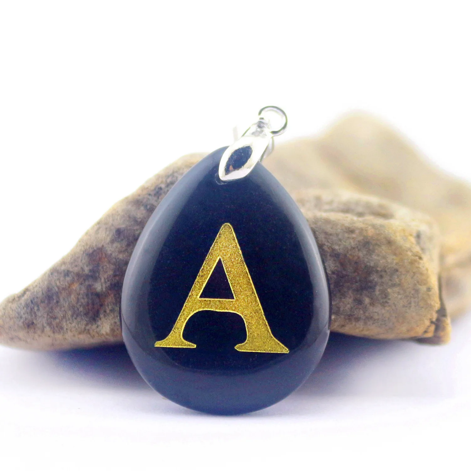 Английское колье с буквами алфавита из натурального обсидиана с подвеской в виде капель воды, ручной работы.