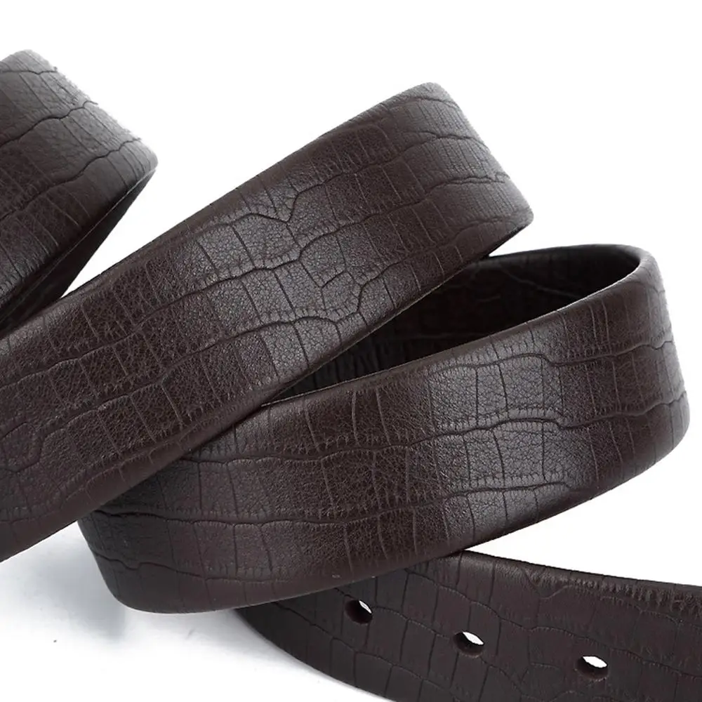 

CUKUP Design Top Quality Striped Pattern Cow Skin Leather Belts Alloy Clasp Buckle Metal Belt for Men Jeans Accessories NCK709