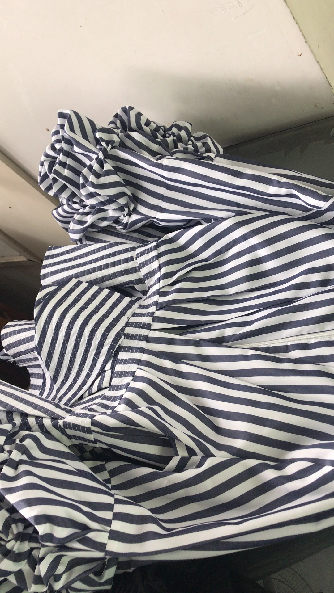 Женская блузка LANMREM летняя с глубоким треугольным вырезом рукавом-фонариком и