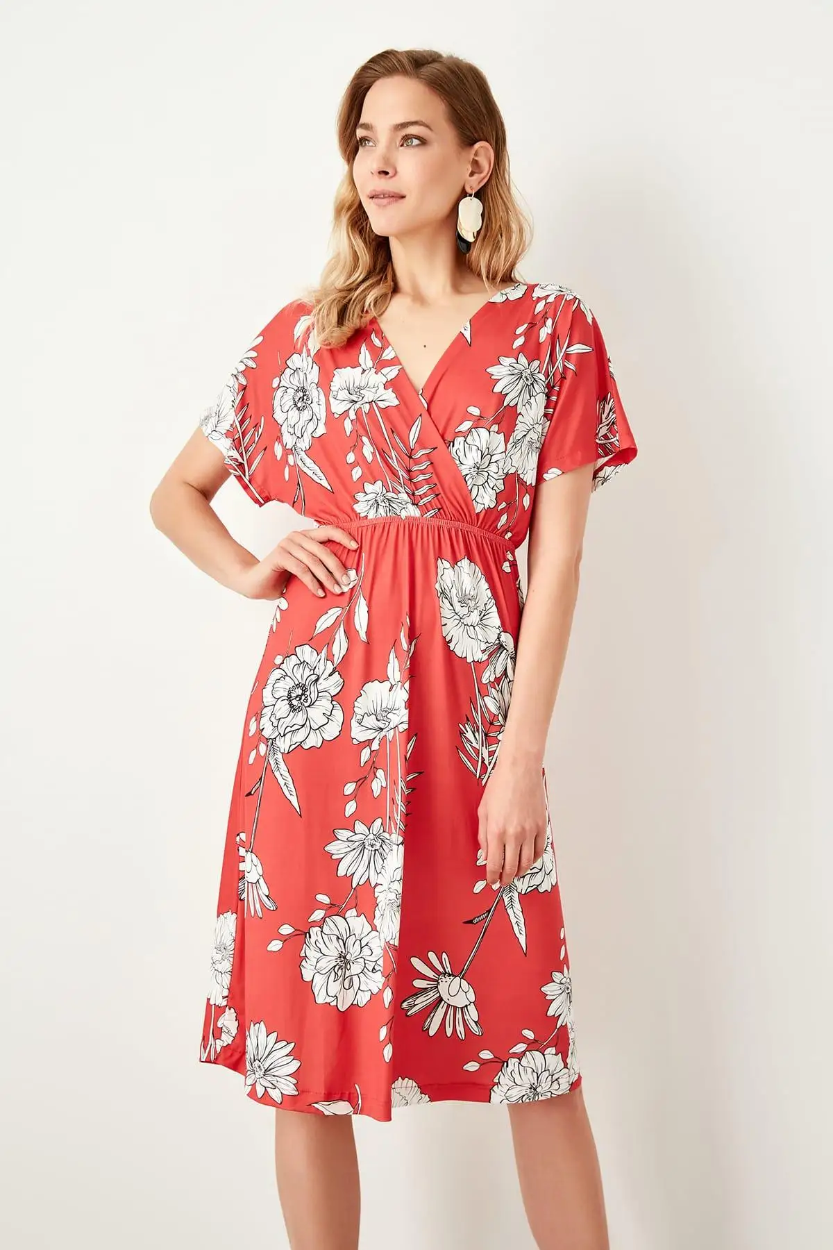 Trendyol трикотажное платье с коралловым узором TWOSS19LJ0285 | Женская одежда
