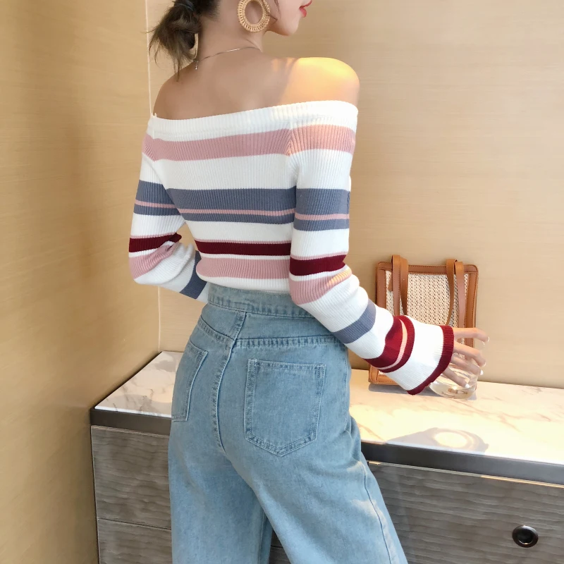 2019 autumn winter Korean wild models Geometric color matching Bell sleeve slim stretch sweater women clothing |