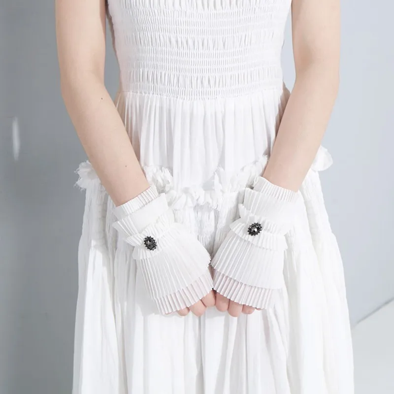 TWOTWINSTYLE плиссированные женские рукава Лоскутные бриллианты шифон манжеты для