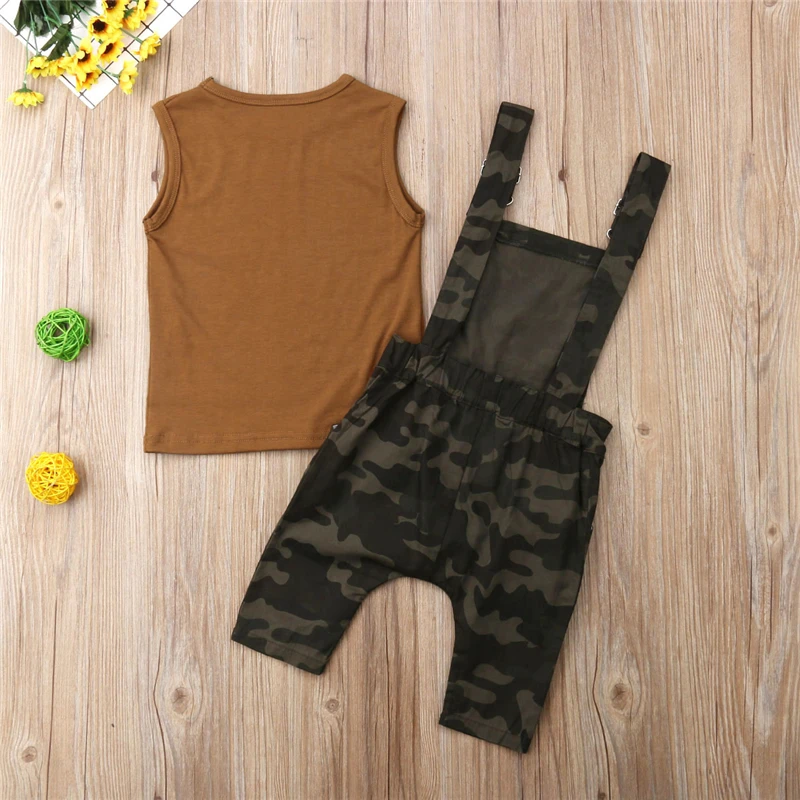 Комплекты одежды для маленьких мальчиков Bebe модная футболка + камуфляжные штаны