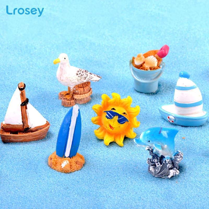 

Mediterranean style fairy miniature garden Seascape DIY ornaments Drift bottle beach accessories Mini sun umbrella decoration