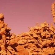 Низкий угол обзора рок образований чайник Фэнтези Каньон уинтах уезд Юта США