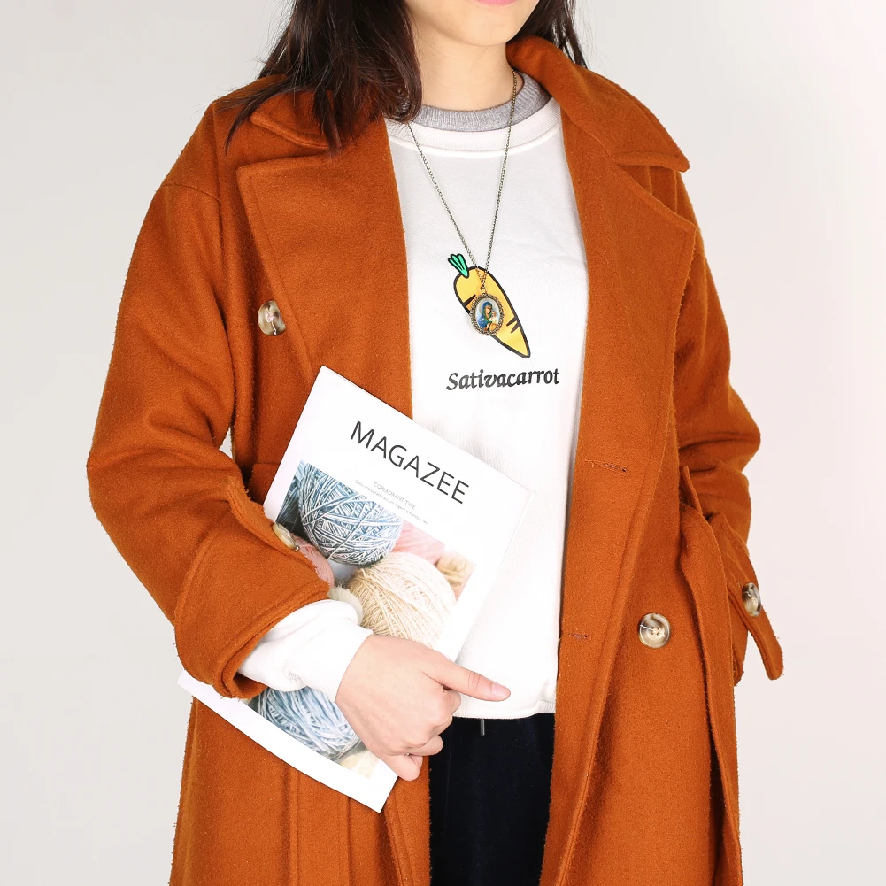 

Souvenir Pocket Watches Virgin Mary's Pattern Quartz Pocket Watch Vintage Oval Shape Clock Pendant Necklace Chain for Men Women