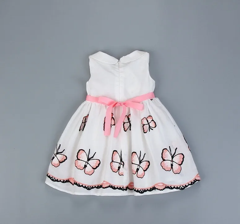 Летнее платье для девочек белое модное с вышивкой в виде бабочек малышей Детские