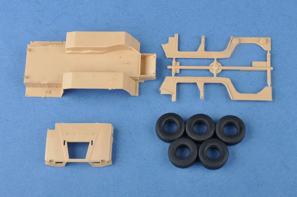 Hobbyboss модель 1/35 82469 Dong Feng Meng Shi 1 5 t светильник для транспортных средств | Игрушки и