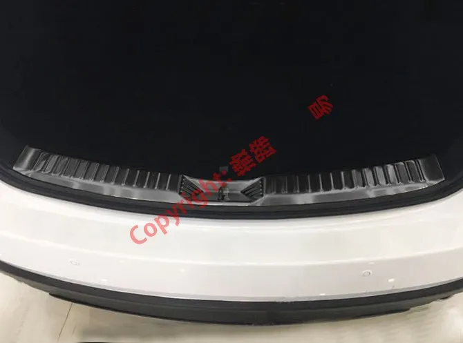 Черный протектор из нержавеющей стали для интерьера заднего бампера Mazda CX 5 2017 2018
