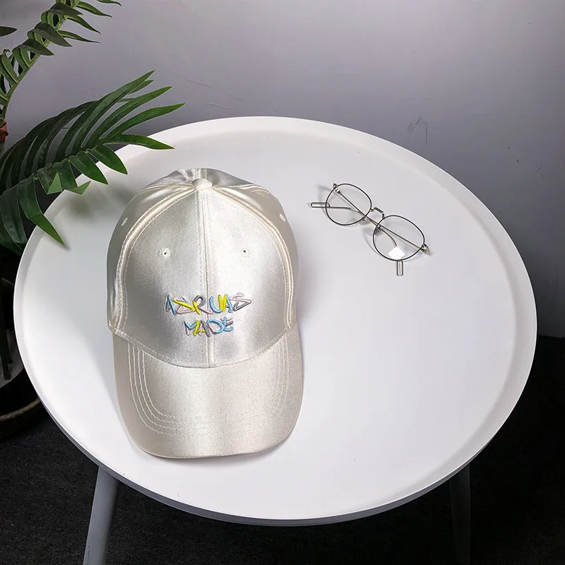 Unisex Street Leisure Baseball Cap Individualized Embroidery Letter Baseball Cap Pleuche Hip Hop Cap For Men Women