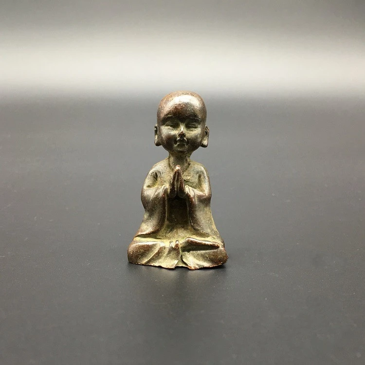 

Collection Chinese Brass Carved Amitabha Small Monk Buddha Statue Exquisite Small Statues