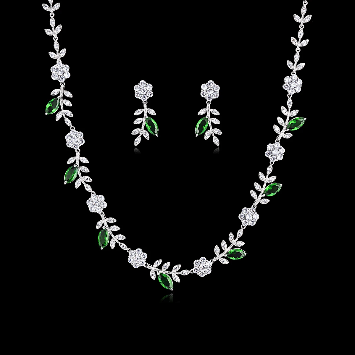

Classic Crystal CZ Cubic Zirconia Bridal Wedding Flowe Necklace Earring Set Jewelry Sets for Women Prom Accessories CN10156