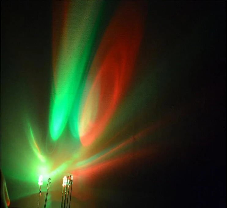 100 шт. светодиодный светодиод много RGB медленная вспышка соломенная шляпа