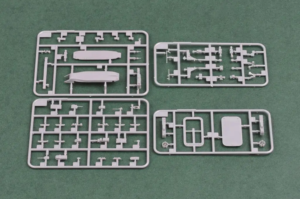 Модель Hobbyboss 1/700 83403 USS Essex|Наборы для сборки моделей| |
