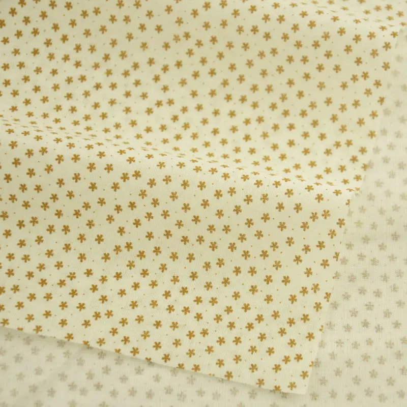 Метр ткани маленькие коричневые цветы дизайн пэчворк толстые четверть хлопок