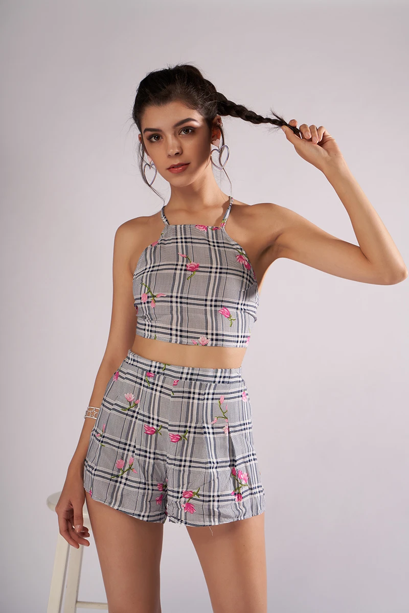 

Spot make Europe and the United States foreign trade new backless bind printed shorts condole shorts two-piece