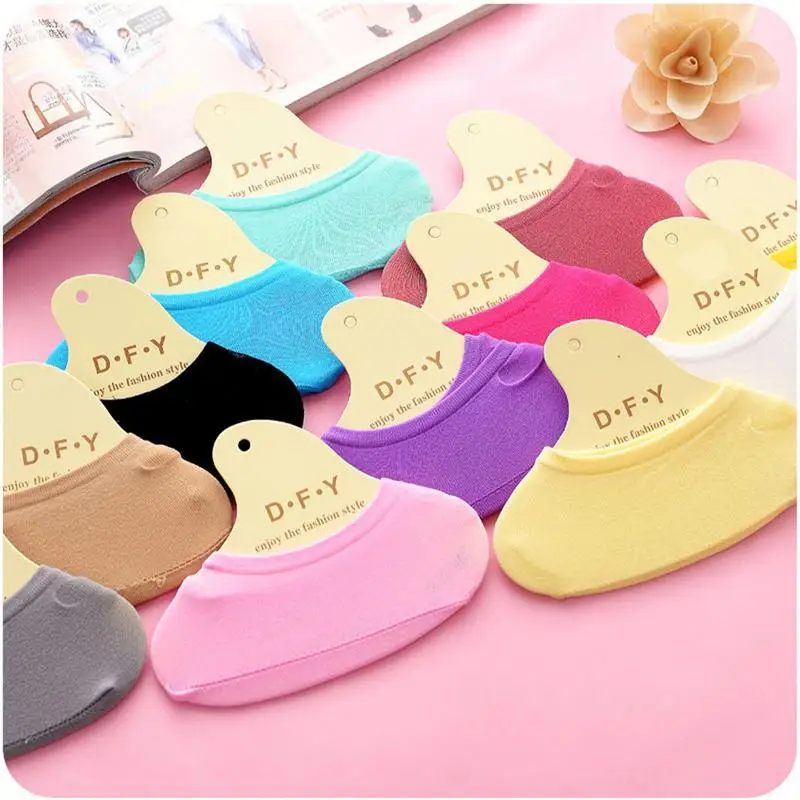 Candy Color Shallow Mouth Female Invisible Boat Socks Stretch Silicone Magic Women Free Size | Женская одежда