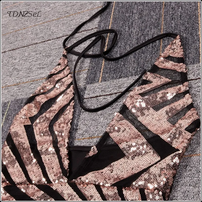 

Women Sexy Halter Sequined Mesh Shiny Dress Deep V Low Cut See Through Glitter Sheath Dress Backless Slim Nightclub Party Wear
