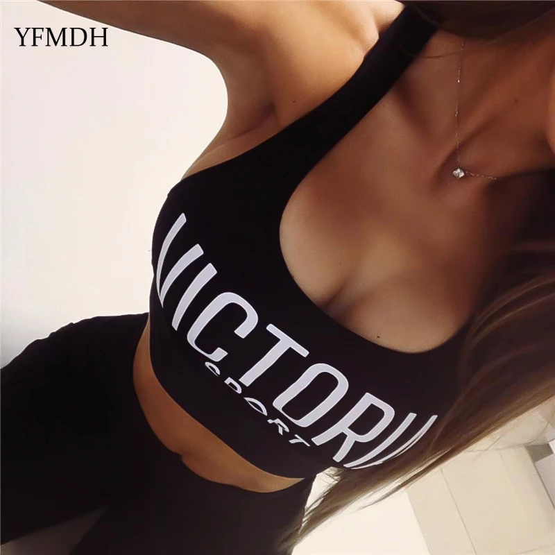 Женский хлопковый укороченный топ без рукавов с буквенным принтом на бретельках