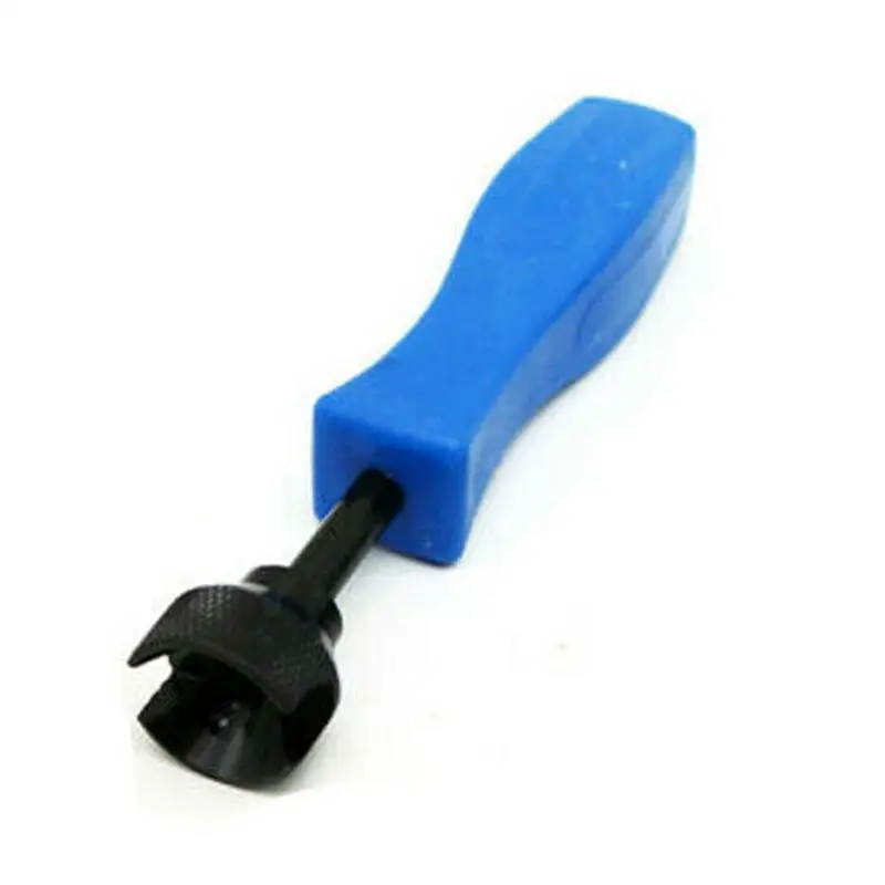 Инструмент для разборки и ремонта автомобильных тормозных колодок |