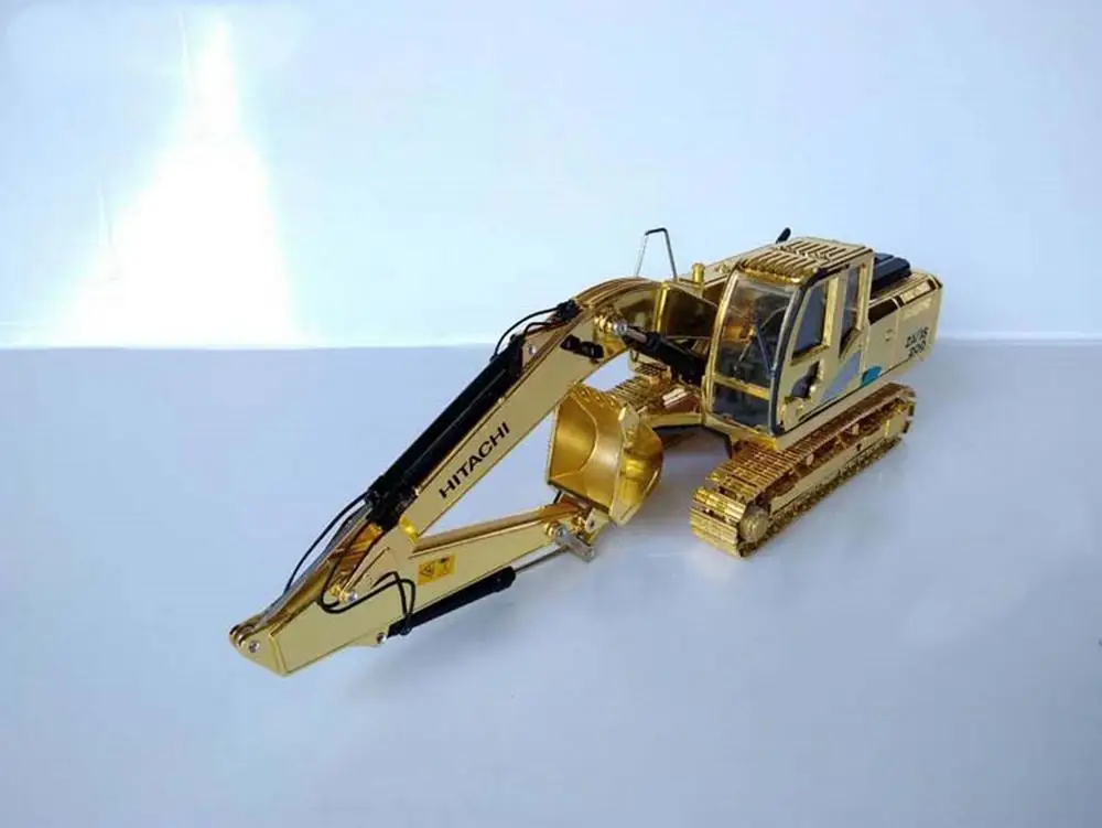 1/40 весы Hitachi ZAXIS200 5 серии гидравлический экскаватор Золотая версия |