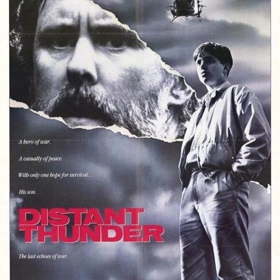 Постер из фильма Distant Thunder (27x40)|Таблички и знаки| |