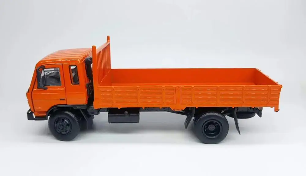 1/43 DFMC EQ140 DongFeng Truck_2 оранжевый | Игрушки и хобби