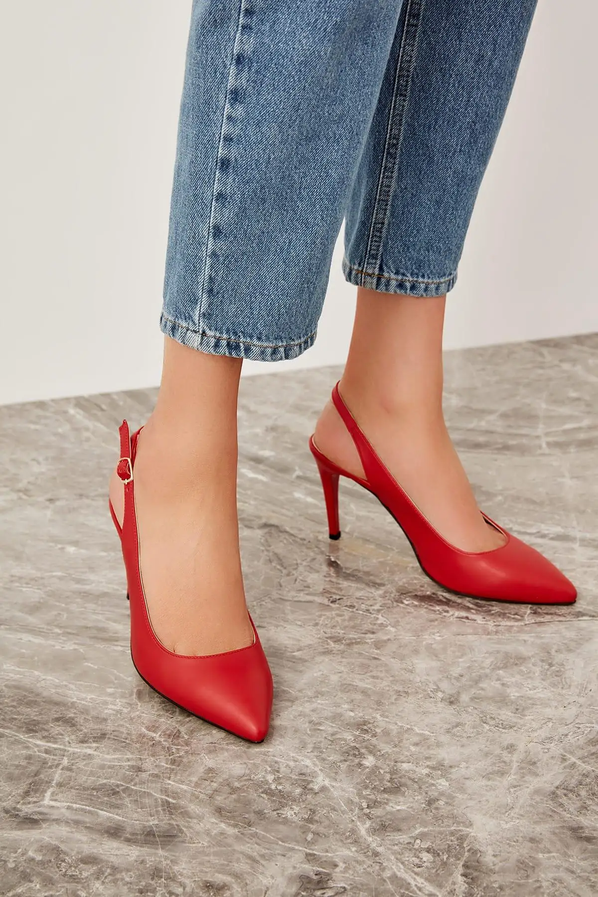 Trendyol Red Women 'S Heels Shoes TAKSS19CS0031 | Обувь