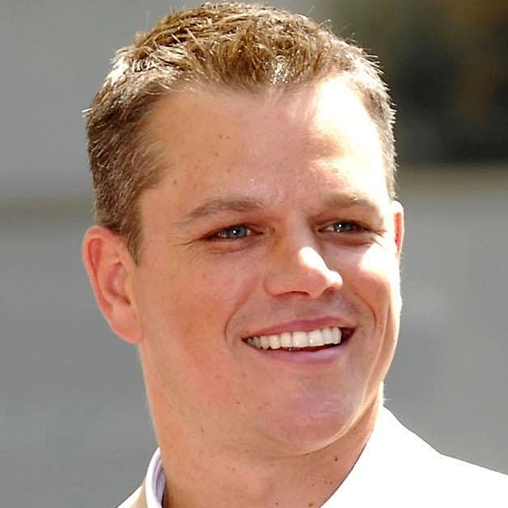 Мэтт Деймон на церемонии индукции для звезды Голливудской аллее славы Мэтта