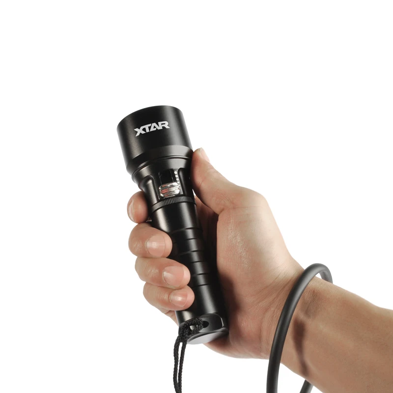 Фонарик XTAR D06 CREE XM-L2 U2 с одним литий-ионным аккумулятором 18650/18700 900 люмен 1 шт. |