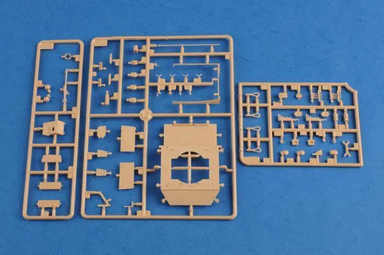 Hobbyboss 1/35 83809 beтефиса АУП Fgst. Комплект моделей Pz.Kpfw.35 R 731(f)|Наборы для сборки моделей|