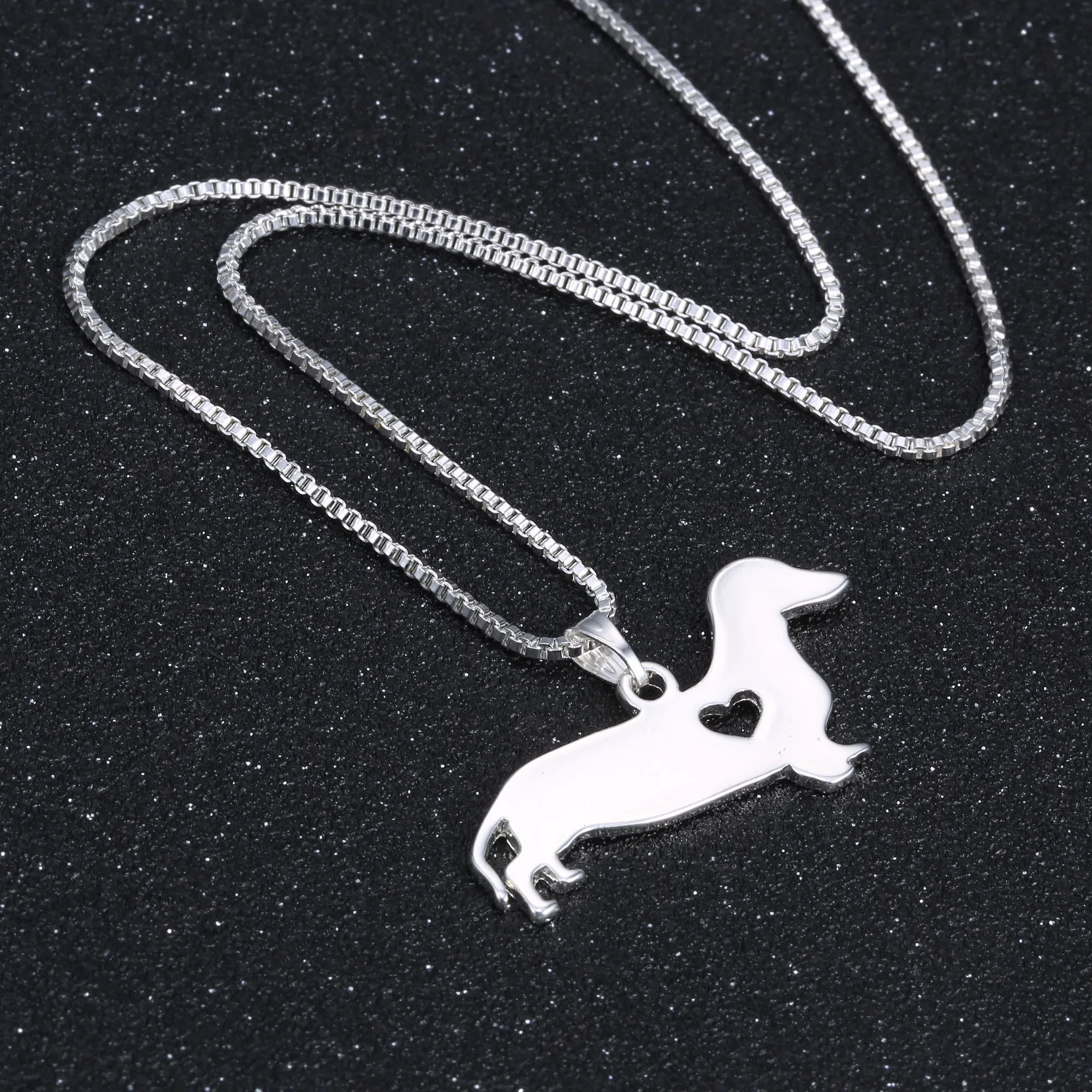 Silver Color Hollow Heart Cute Memorial Dog Pet Lover Charms Choker Necklace Dachshund Animal Puppy Necklaces Dropshipping images - 6