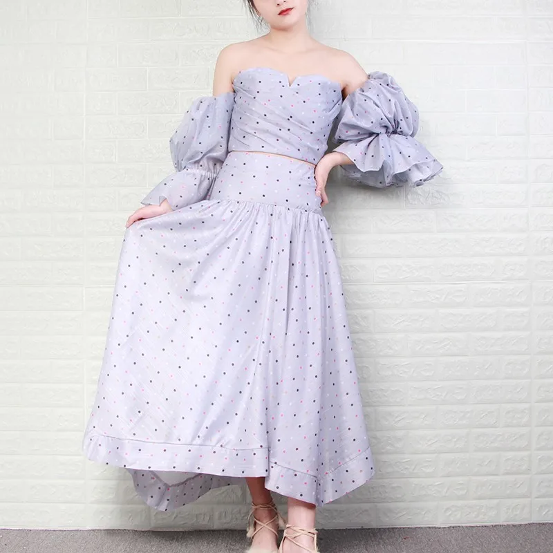 Комплект из двух предметов TWOTWINSTYLE женский короткий топ в горошек без бретелек с