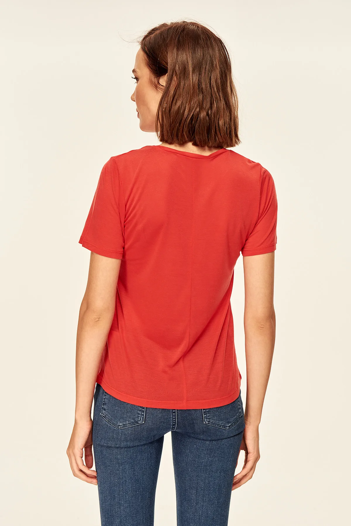 Trendyol Basic Красные трикотажные футболки с вырезом TOFSS18TF0075|Футболки| |