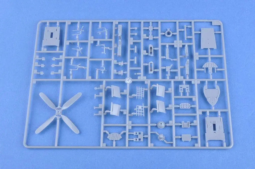 Hobbyboss 1/48 80392 F4U 7 Corsair|Наборы для сборки моделей| |