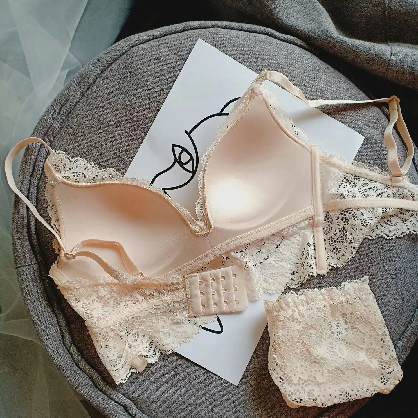 2019 сексуальный бюстгальтер Новый Бесшовный треугольник чашка сексуальное